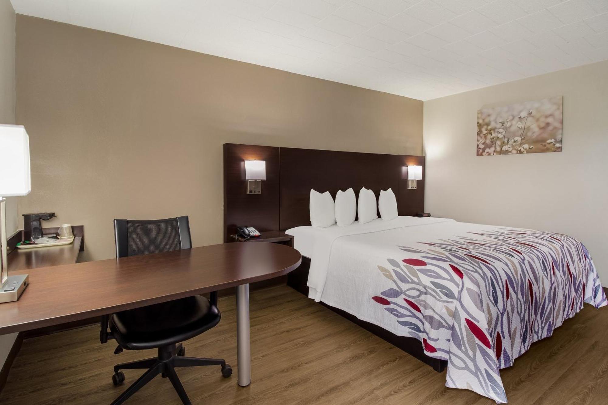 Red Roof Inn New Stanton Eksteriør billede